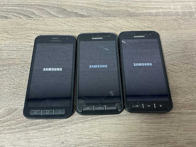 Samsung - xcover 4/4s - mobiele telefoon (3x) - afbeelding 1 van  4