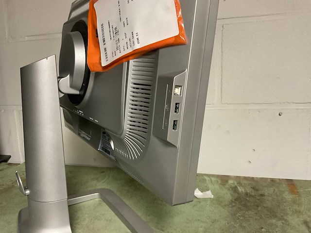 Samsung 244t monitor - afbeelding 2 van  3