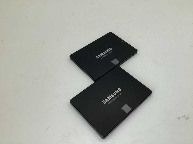 Samsung 250gb 850 evo interne hardeschijf (2x) - afbeelding 3 van  5