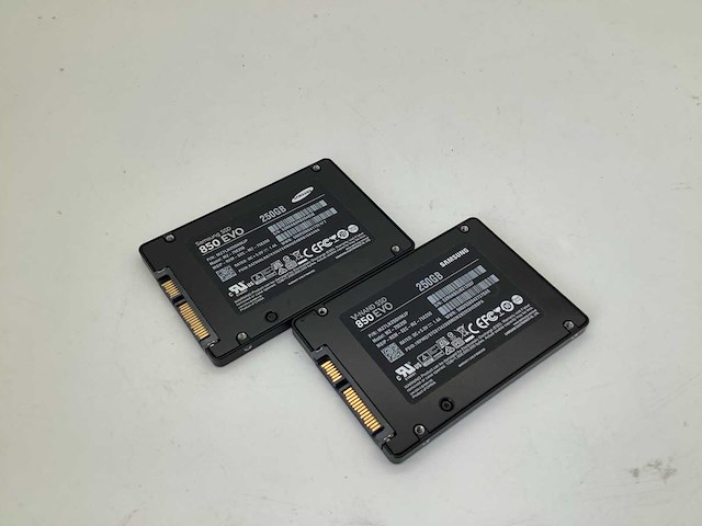 Samsung 250gb 850 evo interne hardeschijf (2x) - afbeelding 5 van  5