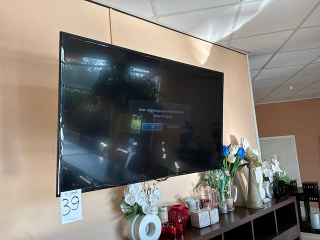 Samsung 42” televisie - afbeelding 3 van  7