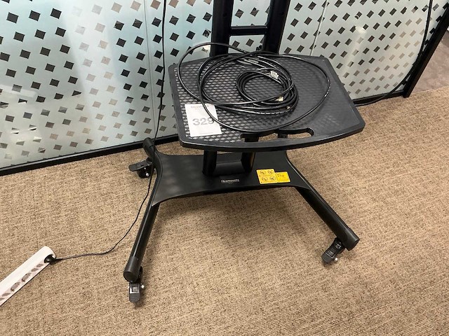 Samsung 50us662h9zc 50” televisie op standaard - afbeelding 3 van  6