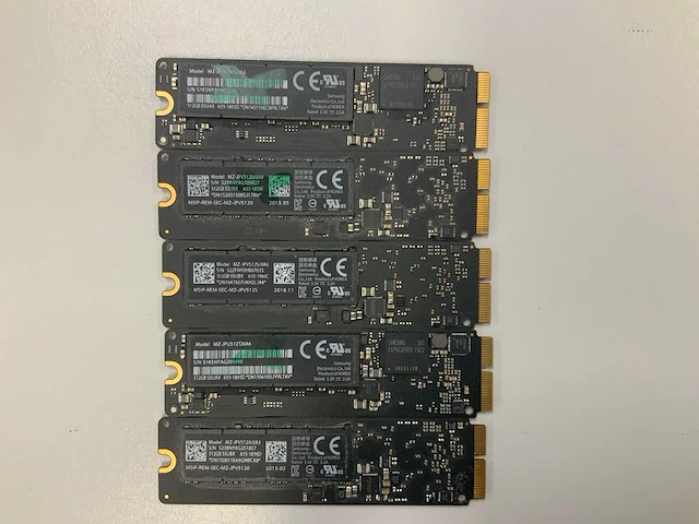 Samsung 512gb ssd mz-jpu512t/0a6 & mz-jpb5120/0a4 (5x) - afbeelding 2 van  2