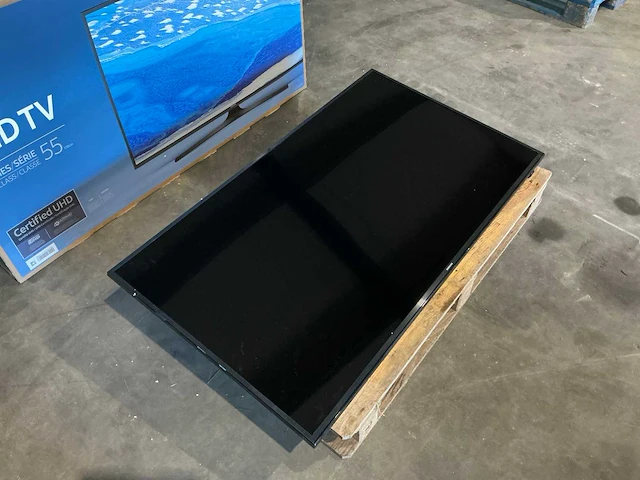 Samsung 6 series 55” uhd 4k televisie - afbeelding 3 van  11