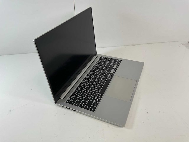 Samsung 750xed 15.6”, core(tm) i5 12th gen, 8 gb ram, 256 gb nvme laptop - afbeelding 1 van  3