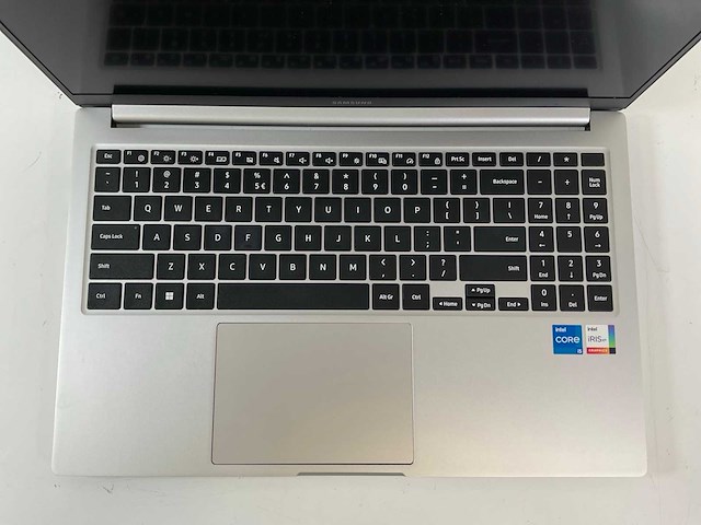 Samsung 750xed 15.6”, core(tm) i5 12th gen, 8 gb ram, 256 gb nvme laptop - afbeelding 4 van  5