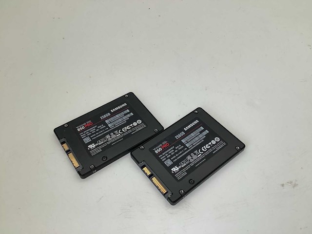 Samsung 850 pro interne hardeschijf (2x) - afbeelding 5 van  5