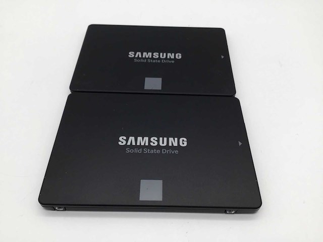 Samsung 860 evo 250gb sata ssd interne hardeschijf (2x) - afbeelding 2 van  5