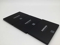Samsung 860 evo 250gb sata ssd interne hardeschijf (3x) - afbeelding 1 van  2