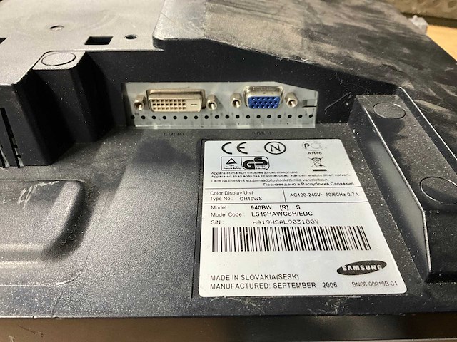 Samsung 940bw monitor - afbeelding 2 van  2