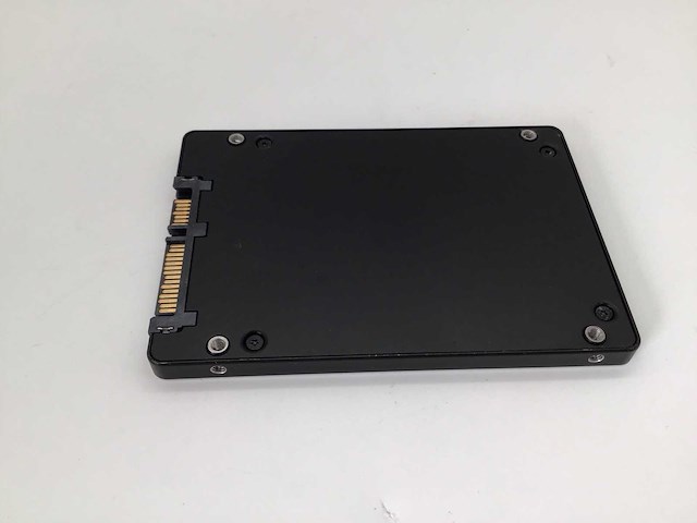 Samsung 960gb sata ssd interne hardeschijf - afbeelding 3 van  4