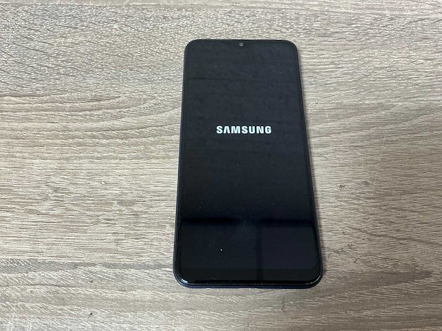 Samsung a20e (32gb) mobiele telefoon - afbeelding 1 van  6
