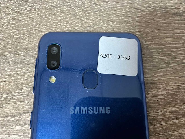 Samsung a20e (32gb) mobiele telefoon - afbeelding 3 van  6