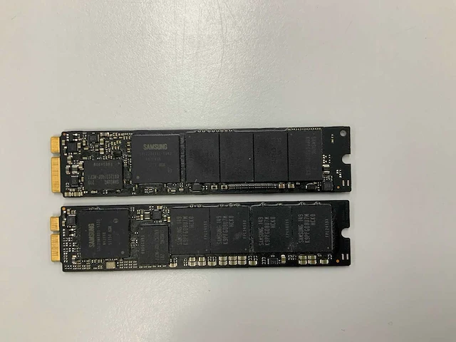 Samsung apple 256gb m.2 ssd mz-cpa2560/0a1 & mz-cpa2560/0a2 - afbeelding 2 van  2
