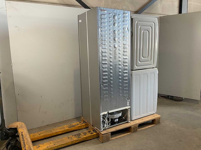 Samsung, bosch - machine (3x) - afbeelding 9 van  16
