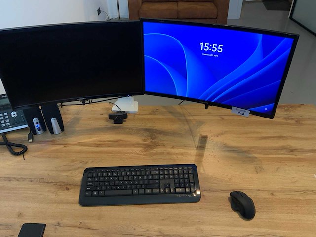 Samsung c24f396fhu monitor (2x) - afbeelding 1 van  7