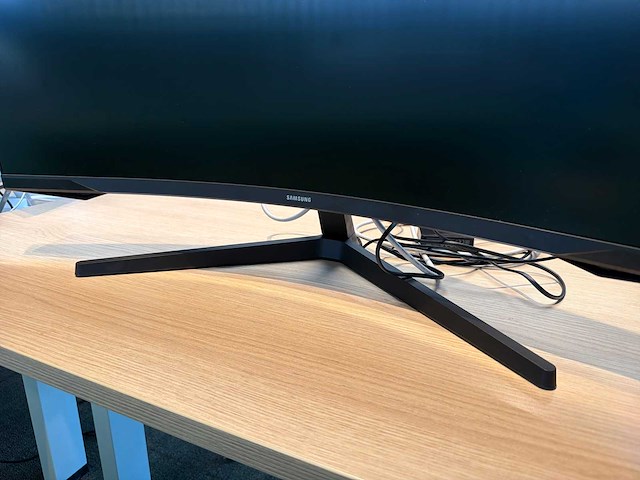 Samsung c34g55twwp curved monitor - afbeelding 2 van  5