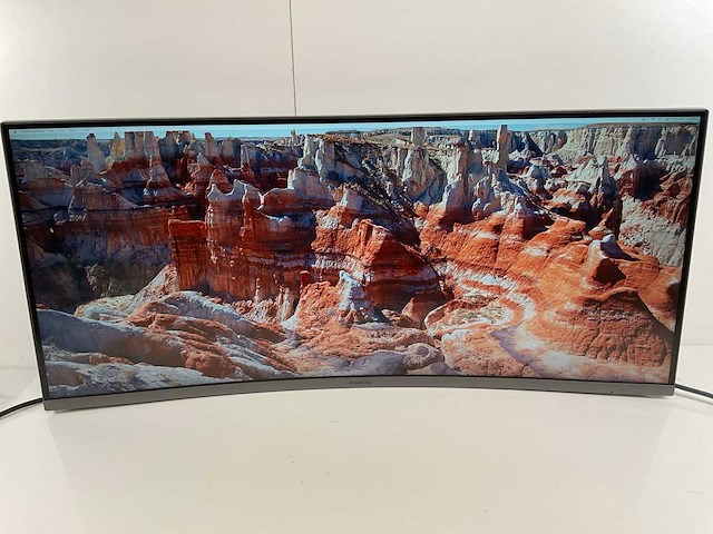 Samsung (c34h890wju) 34”, 3440x1440 (uwqhd) lcd curved monitor - afbeelding 1 van  6