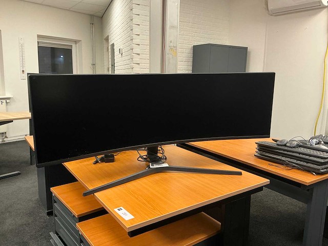 Samsung c49j890dk curved monitor 49” - afbeelding 1 van  5