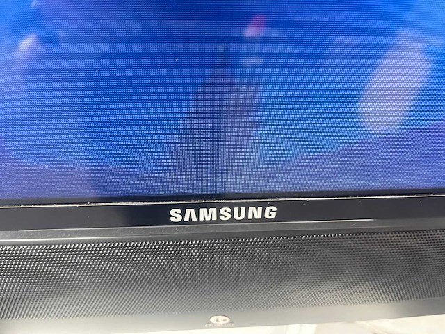 Samsung/ cisco - 55" conferentiesysteem met soundbar - afbeelding 11 van  17
