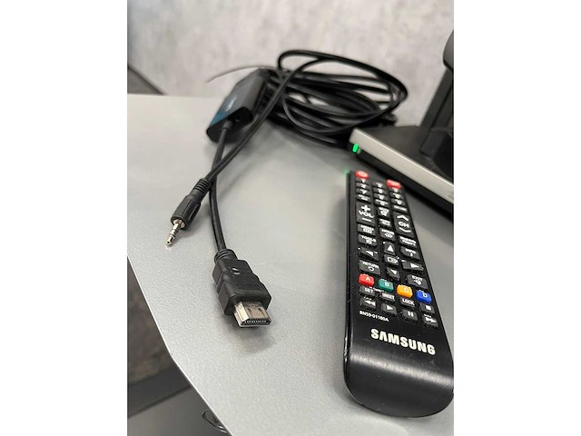 Samsung/ cisco - 55" videoconferentie systeem met verrijdbaar statief - afbeelding 13 van  13