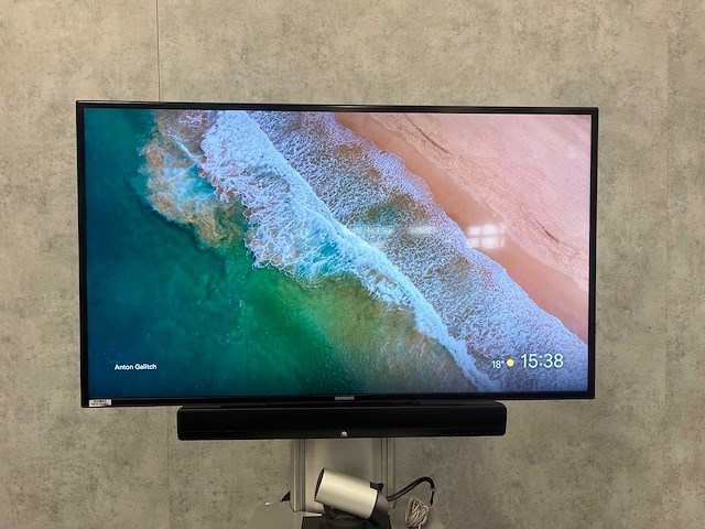 Samsung/ cisco - 55" videoconferentiesysteem met verrijdbaar statief - afbeelding 18 van  22