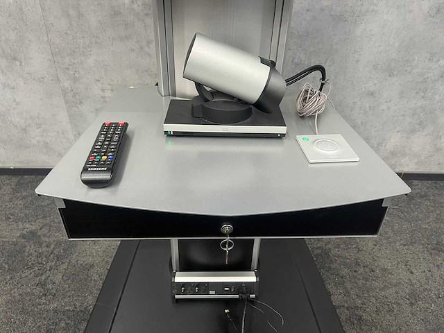 Samsung/ cisco - 55" videoconferentiesysteem met verrijdbaar statief - afbeelding 20 van  22