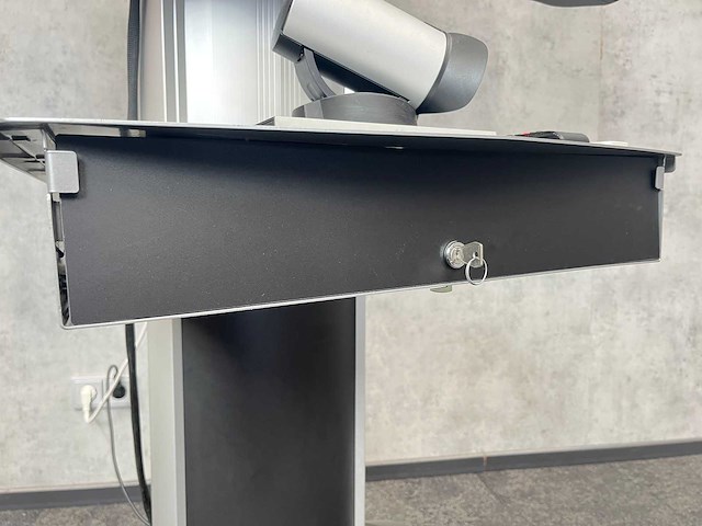 Samsung/ cisco - 55" videoconferentiesysteem met verrijdbaar statief - afbeelding 8 van  25