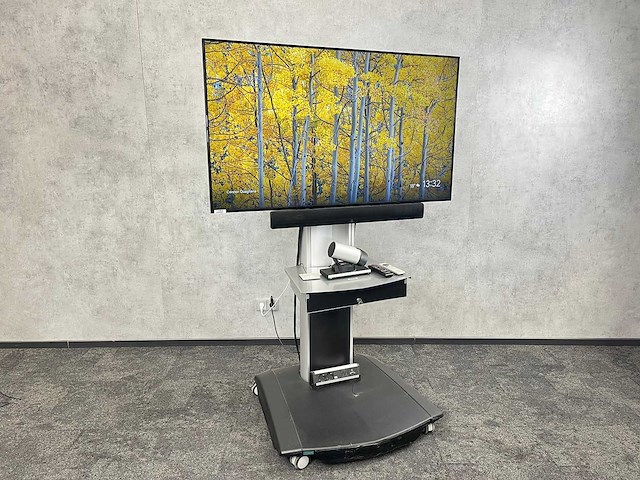 Samsung/ cisco - 55" videoconferentiesysteem met verrijdbaar statief - afbeelding 1 van  25