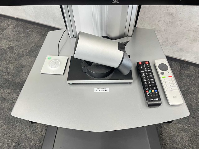 Samsung/ cisco - 55" videoconferentiesysteem met verrijdbaar statief - afbeelding 25 van  25