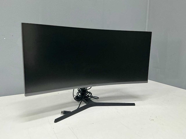 Samsung curve monitor - afbeelding 4 van  10