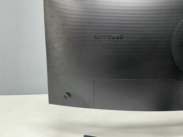 Samsung curve monitor - afbeelding 9 van  10