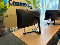 Samsung curved monitor - afbeelding 2 van  5