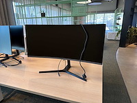 Samsung curved monitor - afbeelding 1 van  5