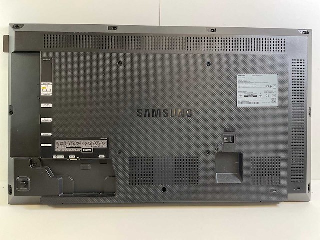 Samsung (dc32e) 32”, 1920x1080 (fhd) ips monitor - afbeelding 4 van  6