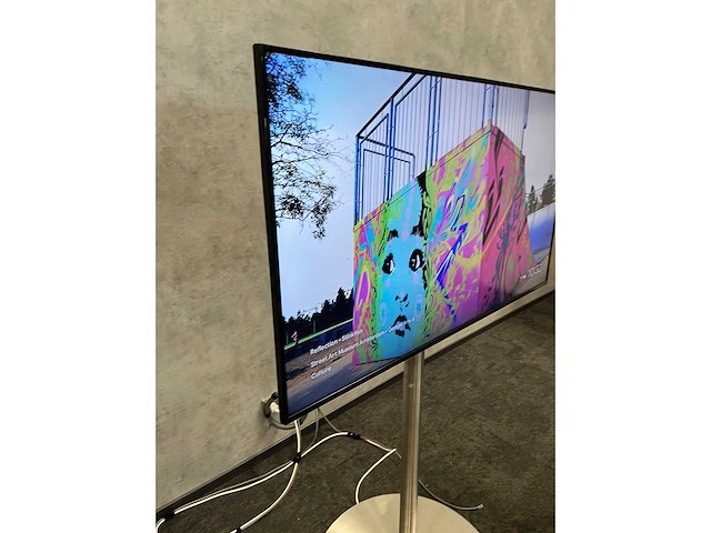 Samsung dc48e - 48" monitor met draaibaar statief - afbeelding 4 van  11