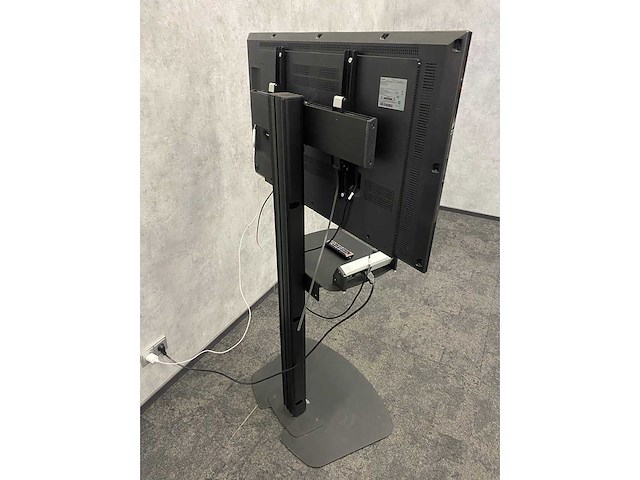 Samsung dc48e - 48" monitor met statief - afbeelding 5 van  14