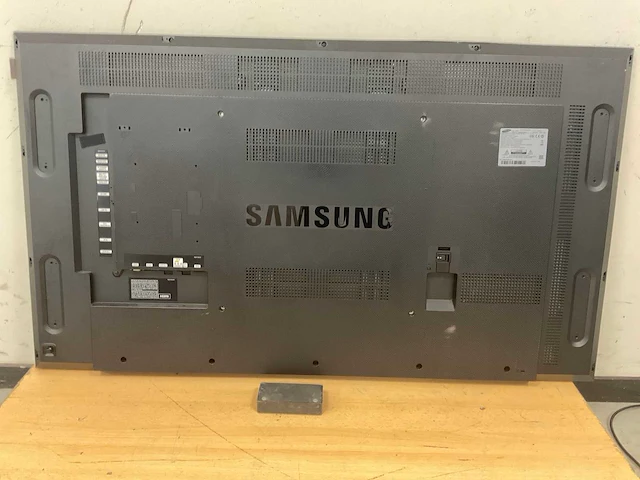 Samsung (dm55e) 55”, 1920x1080 (fhd) ips monitor - afbeelding 3 van  6