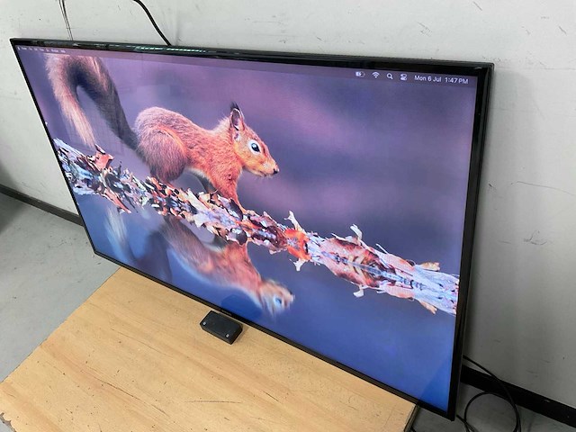 Samsung (ed65c) 65”, 1920x1080 (fhd) led monitor - afbeelding 3 van  5