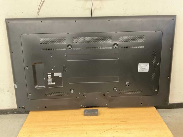 Samsung (ed65c) 65”, 1920x1080 (fhd) led monitor - afbeelding 4 van  5