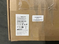 Samsung em32dx smart signage color e-paper - afbeelding 3 van  3