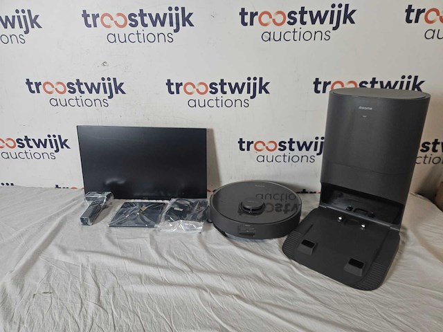 Samsung essential ls24d302gauxen - full hd ips monitor - 100hz - 24 inch + dreame d10s plus - afbeelding 1 van  3