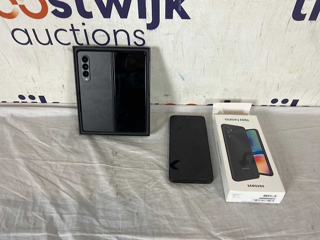 Samsung galaxy a05s | samsung galaxy z fold3 - afbeelding 1 van  1