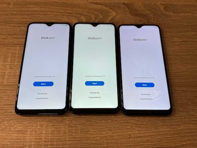 Samsung galaxy a10 mobiele telefoon (3x) - afbeelding 1 van  5