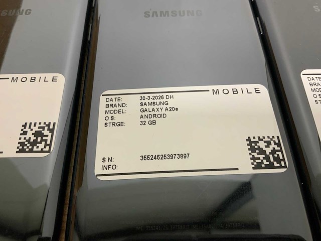 Samsung galaxy a20e mobiele telefoon (14x) - afbeelding 3 van  16
