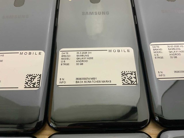 Samsung galaxy a20e mobiele telefoon (14x) - afbeelding 12 van  16