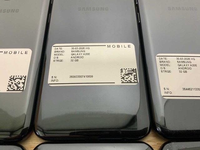 Samsung galaxy a20e mobiele telefoon (14x) - afbeelding 13 van  16