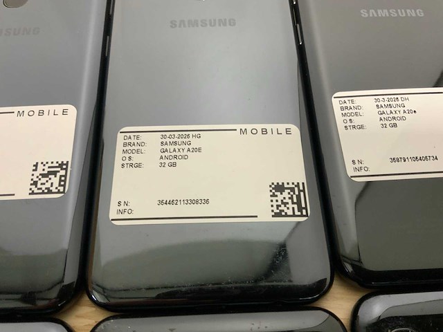 Samsung galaxy a20e mobiele telefoon (14x) - afbeelding 14 van  16