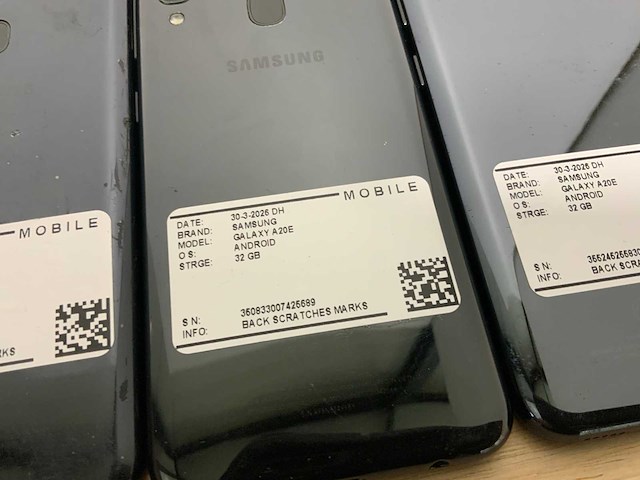 Samsung galaxy a20e mobiele telefoon (15x) - afbeelding 4 van  15