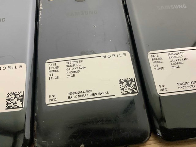 Samsung galaxy a20e mobiele telefoon (15x) - afbeelding 5 van  15